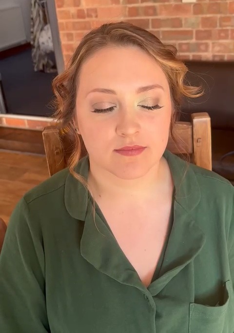 Bridesmaid Makeup at Pheasantry Brewery Derbyshire – Katie’s Bridal Party Look